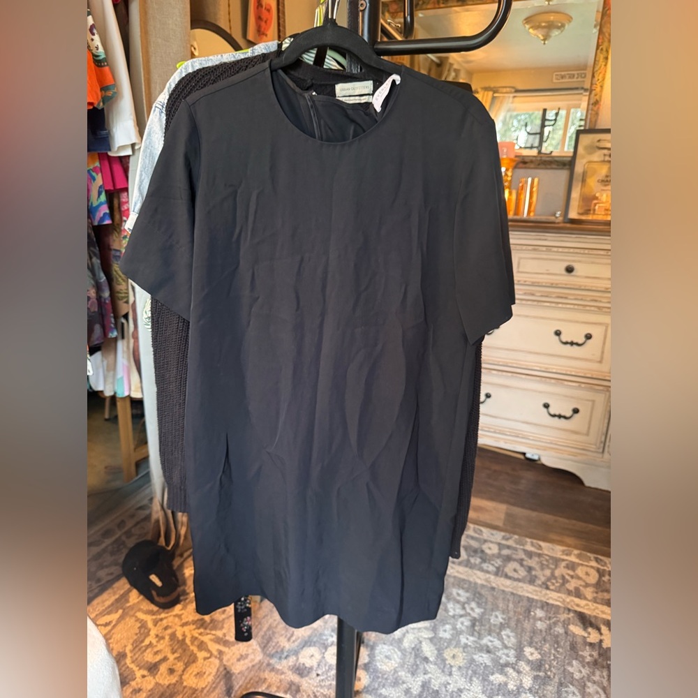 Everlane Black Short Sleeve Women’s Tee Dress